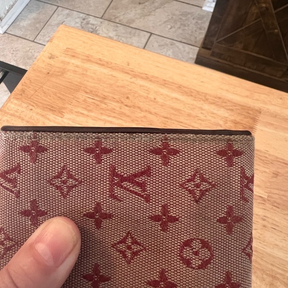 Authentic Pre-Loved LV Mini-Lin Long Wallet - Picture 6 of 14